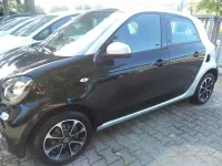 Usata Smart ForFour Passion 71 CV (52 kW) 2016 Nero Utilitaria