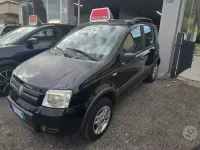 Usata Fiat Panda 4x4 69 CV (50 kW) 2003 Nero Utilitaria