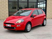 Usata Fiat Punto Lounge 77 CV (56 kW) 2013 Rosso Utilitaria