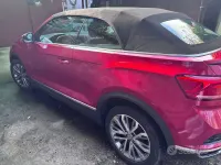 Käytetty VW T-Roc Cabriolet 150 HP (110 kW) 2021 Punainen Avoauto