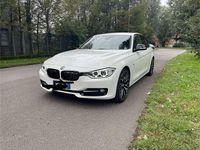 Usata BMW 328 Sport Line 245 CV (180 kW) 2013 Berlina