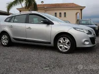 Usata Renault Mégane GrandTour GT 110 CV (80 kW) 2011 Grigio Station wagon