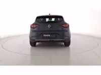 Usata Renault Clio Intens 101 CV (74 kW) 2023 Grigio Utilitaria