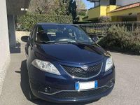Usata Lancia Ypsilon Gold 95 CV (69 kW) 2016 Utilitaria