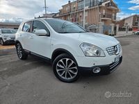Usata Nissan Qashqai Tekna 150 CV (110 kW) 2009 Bianco SUV