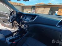 Usata Hyundai Tucson Xpossible 136 CV (100 kW) 2017 Grigio SUV