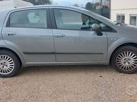 Usata Fiat Grande Punto 78 CV (57 kW) 2005 Utilitaria