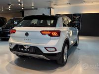 Usata VW T-Roc Advance 116 CV (85 kW) 2022 Bianco SUV