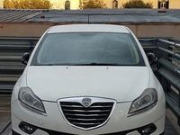 Usata Lancia Delta 105 CV (77 kW) 2012 Bianco Utilitaria