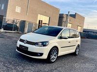 Usata VW Touran Highline 140 CV (102 kW) 2014 Giallo Monovolume