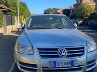 Usata VW Touareg 174 CV (127 kW) 2004 Argento SUV