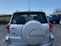 Usata Toyota RAV4 Sol 136 CV (100 kW) 2007 Grigio SUV