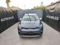 Usata Kia Stonic Style 101 CV (74 kW) 2017 Grigio SUV