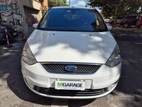 Usata Ford Galaxy Ghia 175 CV (128 kW) 2008 Bianco Monovolume