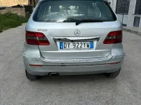 Usata Mercedes B180 116 CV (85 kW) 2009 Grigio Monovolume