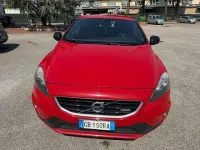 Usata Volvo V40 R-Design Momentum 119 CV (87 kW) 2015 Rosso