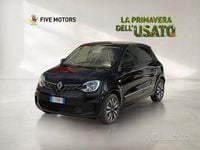 Usado Renault Twingo Techno 60 kW (82 HP) 2023 Preto Citadino