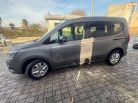 Usata Renault Kangoo Equilibre 95 CV (69 kW) 2022 Grigio Monovolume
