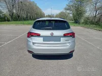 Usata Fiat Tipo 120 CV (88 kW) 2017 Grigio Station wagon