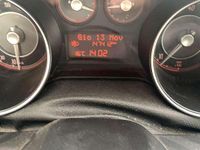 Usata Fiat Punto Young 75 CV (55 kW) 2015 Blu/azzurro Berlina