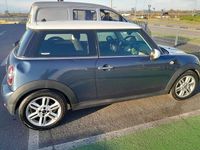 Usata Mini Cooper D 111 CV (81 kW) 2010 Blu/azzurro Utilitaria