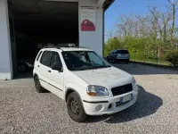 Usado Suzuki Ignis GL 83 CV (61 kW) 2002 Blanco Utilitario