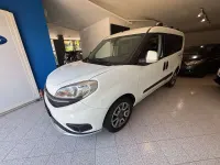 Usata Fiat Doblò Trekking 120 CV (88 kW) 2017 Bianco Monovolume