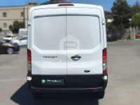 Usata Ford Transit Trend 131 CV (96 kW) 2023 Bianco Furgone