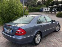 Usata Mercedes E220 Avantgarde 150 CV (110 kW) 2004 Berlina