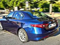 Usata Alfa Romeo Giulia Super 160 CV (117 kW) 2019 Blu/azzurro Berlina