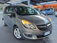 Usata Opel Meriva 120 CV (88 kW) 2016 Marrone Monovolume