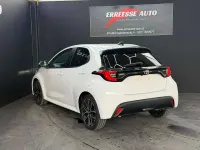 Nuova Toyota Yaris Hybrid 92 CV (67 kW) 2026 Super white Berlina