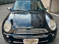 Usata Mini One Cabriolet 90 CV (66 kW) 2005 Nero Cabrio