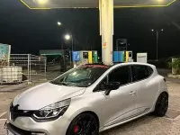 Usata Renault Clio IV R.S. 200 CV (147 kW) 2014 Grigio Berlina