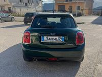 Usata Mini Cooper D 116 CV (85 kW) 2018 Verde Utilitaria