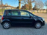Usata Renault Modus 74 CV (54 kW) 2012 Nero Monovolume