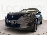 Usata Peugeot 2008 Active 131 CV (96 kW) 2023 Grigio SUV