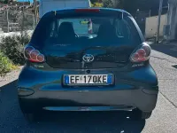 Usata Toyota Aygo 68 CV (50 kW) 2011 Grigio Utilitaria