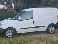 Usata Fiat Doblò 95 CV (69 kW) 2017 Bianco Monovolume