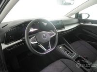 Usata VW Golf VIII Life 110 CV (80 kW) 2023 Nero perla