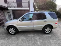 Usata Mercedes ML270 Classic 163 CV (119 kW) 2004 Argento SUV
