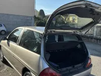 Begagnad Lancia Ypsilon 54 HK (39 kW) 1998 Grå Halvkombi