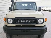 Nuova Toyota Land Cruiser 231 CV (169 kW) 2026 Beige SUV