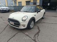 Occasion Mini Cooper Hype 136 ch (100 kW) 2017 Beige Citadine