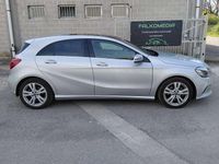 Usata Mercedes A180 Premium 122 CV (89 kW) 2017 Argento Berlina