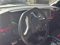 Usata Opel Mokka-e GS Line 100 kW (136 CV) 2022 Bianco SUV