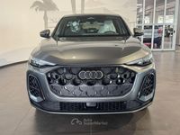 Nuova Audi Q5 S-Line 204 CV (150 kW) 2026 Gray SUV