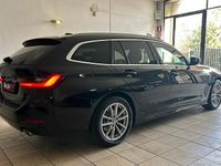 Usata BMW 318 Comfort Edition 150 CV (110 kW) 2023 Nero Station wagon