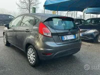 Usata Ford Fiesta Titanium 60 CV (44 kW) 2016 Grigio Utilitaria