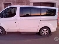 Usata Ford Tourneo 170 CV (125 kW) 2016 Bianco Monovolume